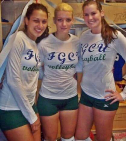 Roberta Nurse with her FGCU teammates.